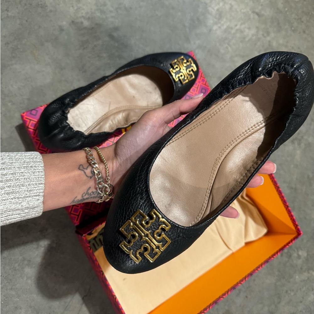 Tory Burch Black Leather Flats with Gold Emblem